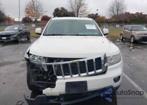 2011 Jeep Grand Cherokee Laredo z USA, uszkodzony, nr VIN 1J4RR4GG1BC672622
